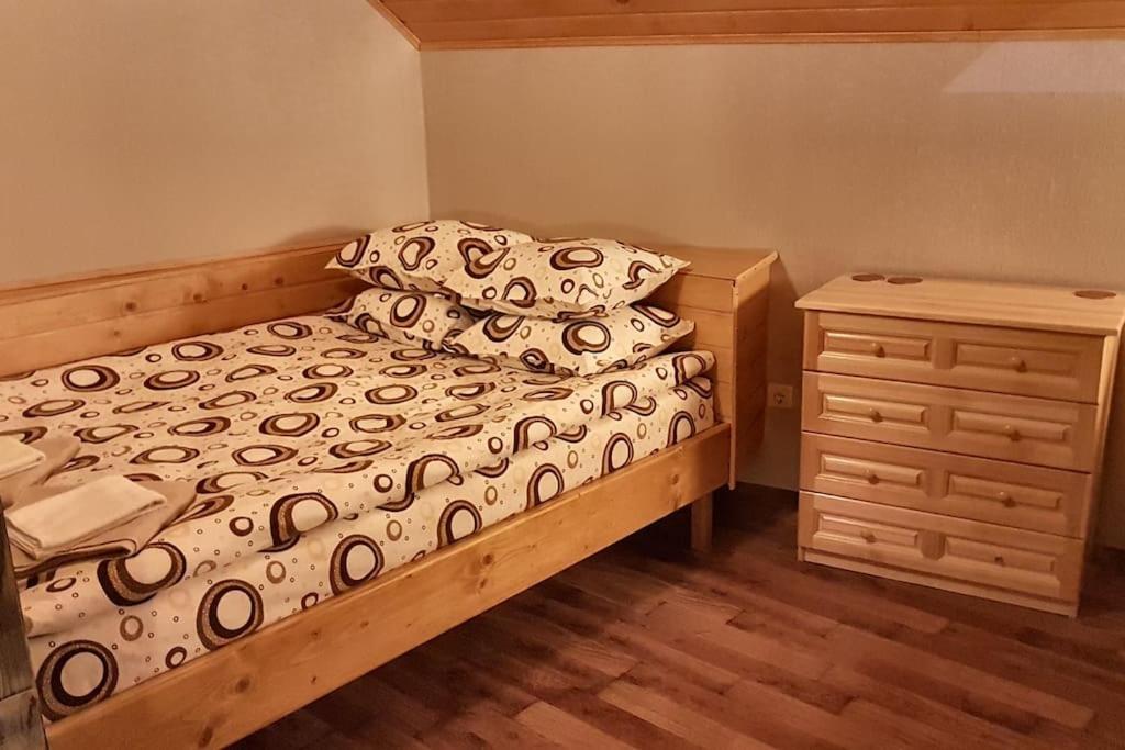 Duvaro Guesthouse Raduil ภายนอก รูปภาพ