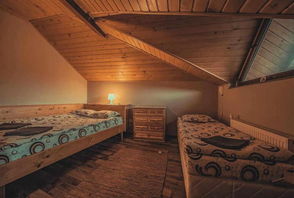 Duvaro Guesthouse Raduil ภายนอก รูปภาพ