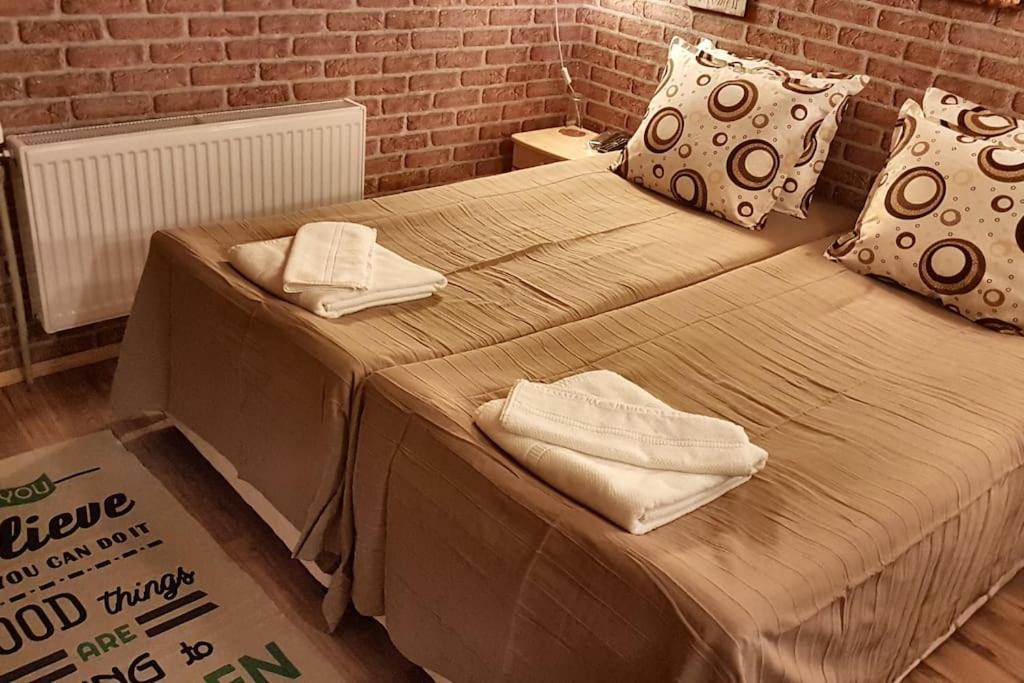 Duvaro Guesthouse Raduil ภายนอก รูปภาพ